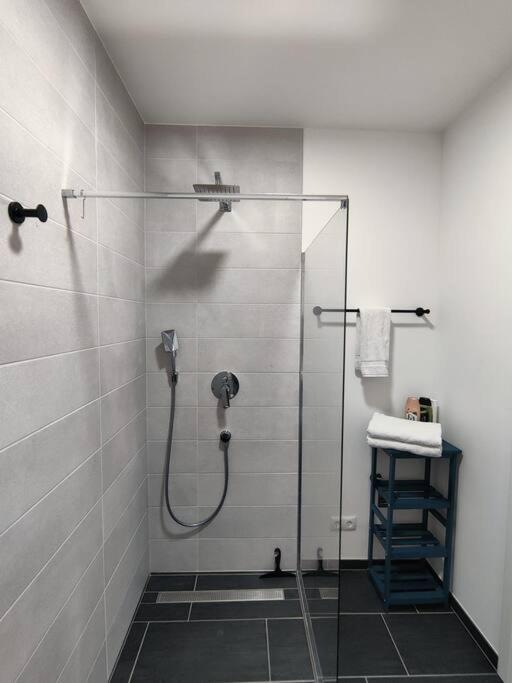 Amstetten Penthouse Bagian luar foto